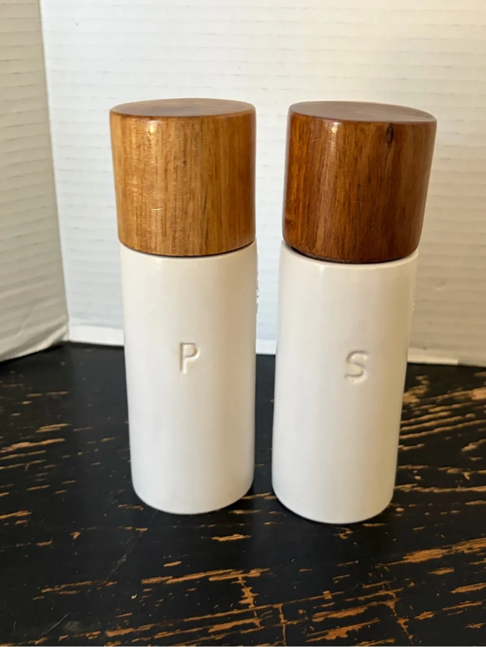 White Ceramic Salt and Pepper Shakers with Wood Tops